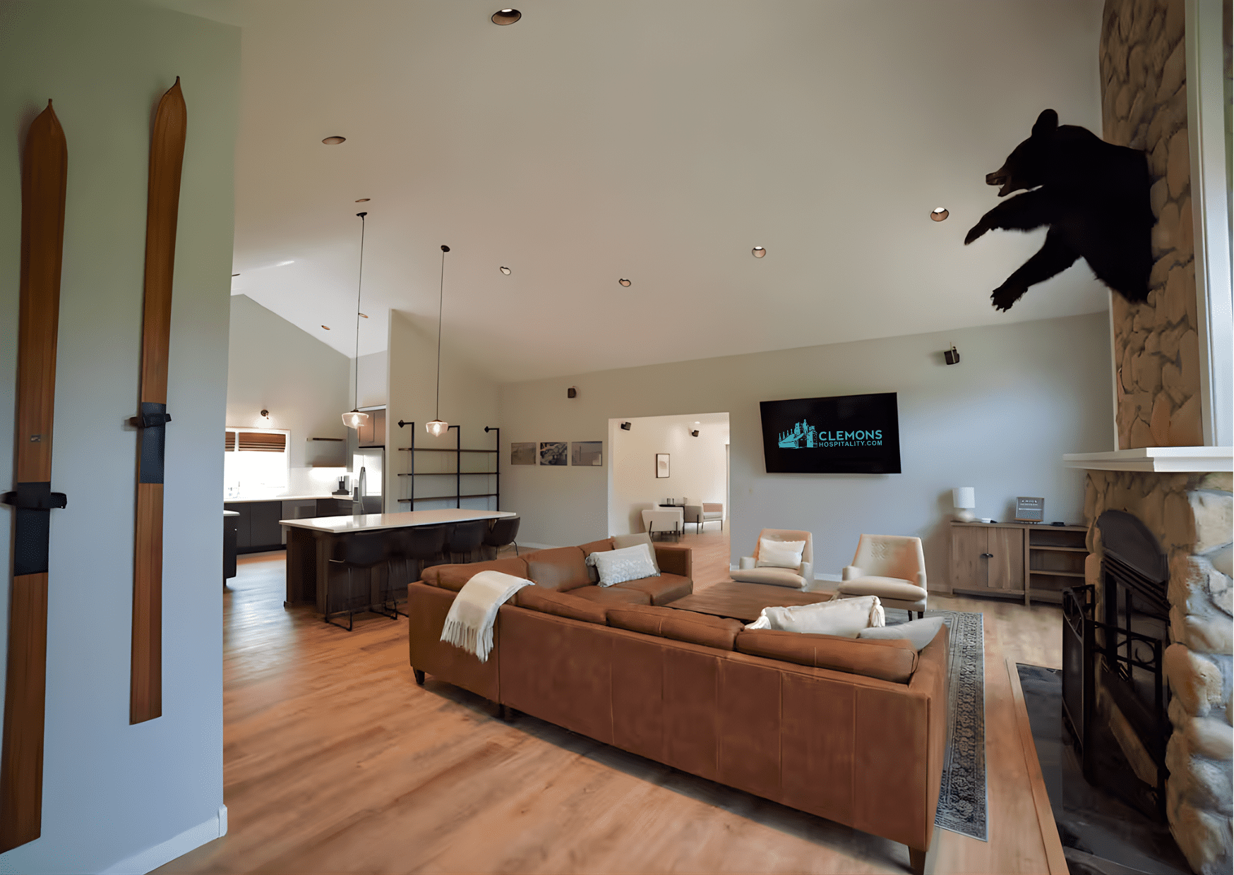 Luxe 6BR home Silverthorne mountain getaway